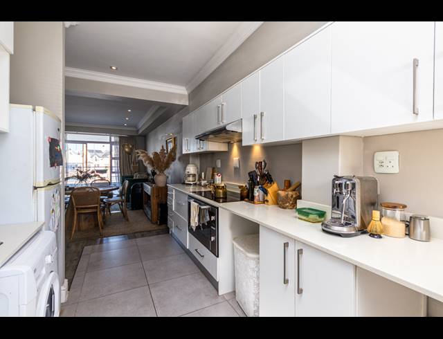 1 BEDROOM APARTMENT FOR SALE IN BIG BAY